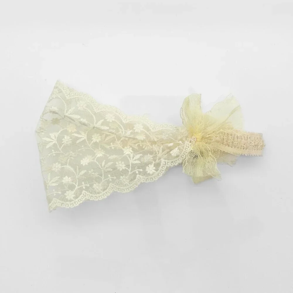 NWT Pretty Vintage Girls Head Scarf Lovely Floral Lace Embroidery Bohemian Cream